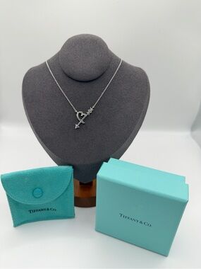 Tiffany & Co. Sterling Silver Paloma Picasso Graffiti Heart & Arrow Necklace